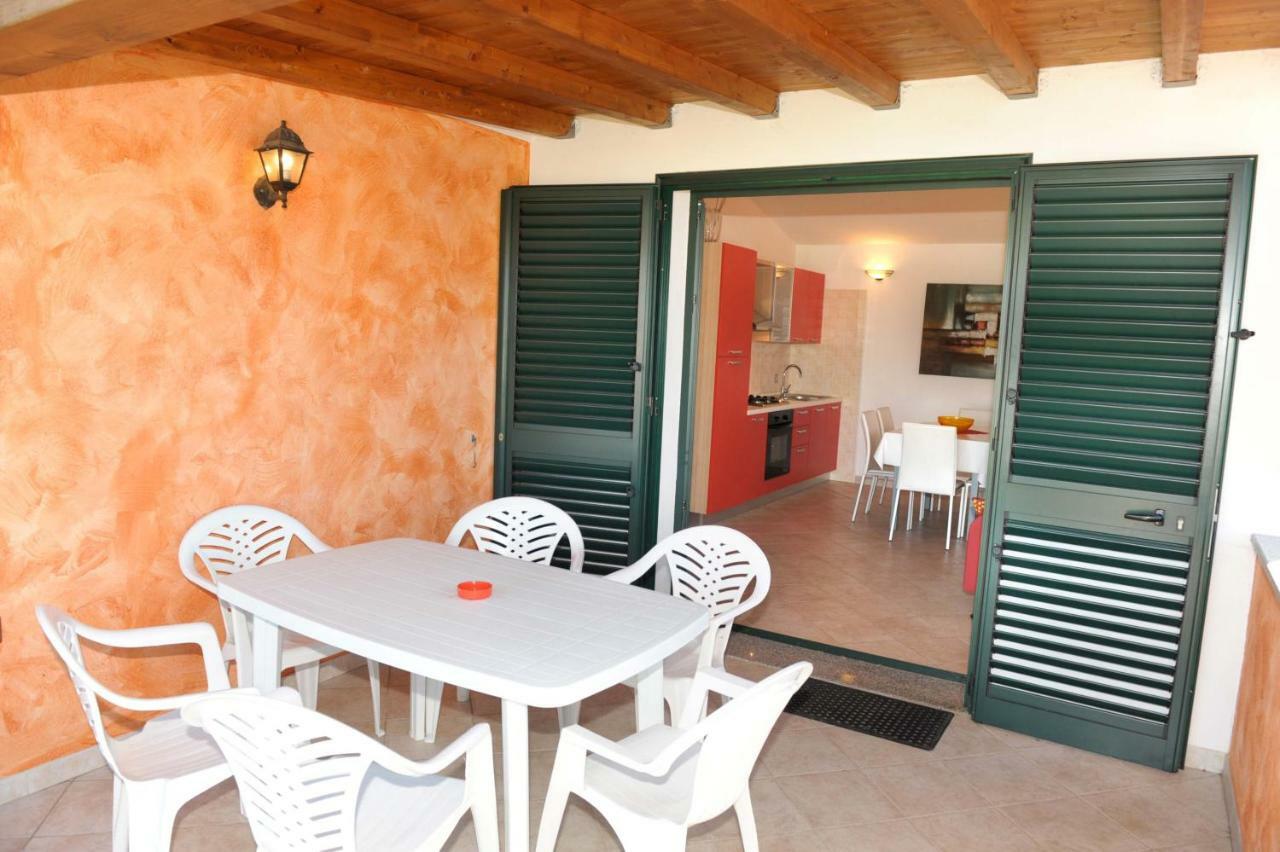 Appartement Via Costantino à Budoni Extérieur photo